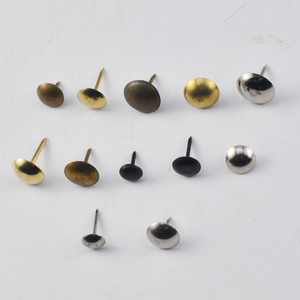 Clavos Decorativos de Bronce Antiguo para Muebles, Clavos para Puertas de 7, 9, 10, 11 y 12 mm, Duraderos para Uso en Interiores - Product Image 1