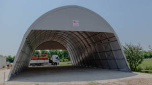 Estructura de Acero Galvanizado Ligero Estándar EN de Fabricación Italiana DUE a SRL para Cobertizo de Vehículos Agrícolas al Aire Libre - Product Image 5