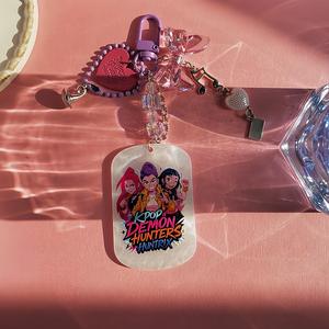 พวงกุญแจวงเกิร์ลกรุ๊ป KPOP <span class=keywords><strong>สาว</strong></span>น้อยนักล่าแม่มด <span class=keywords><strong>หัวใจ</strong></span>สีชมพูและโบว์  ทำจากโลหะผสมสังกะสี ใช้ตกแต่งกระเป๋า - Product Image 4
