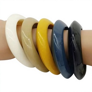 Fashionable Unique Colorful Acrylic Resin Bangle <b>Bracelets</b> Set Best Geometric Shape <b>Red</b> Green Yellow Unisex Fashion Jewelry - Product Image 6