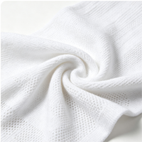 Chaussettes de compression montantes personnalisées avec logo imprimé, douces, respirantes, à soutien gradué, pour le voyage et la course à pied – Vente en gros directe usine