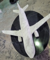 Article d'art en pierre Gazebo Sculpture extérieure en marbre Modèle d'avion Décor Mur de pierre Pilier Sculptures en pierre et sculptures