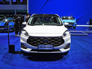 2025 2024 véhicules de luxe à énergie nouvelle Ford Escape longue portée 77KM 5 portes 5 places SUV Automobiles pour adultes fabriqués en Chine - Product Image 2