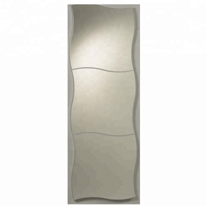 Miroir mural ondulé pleine longueur de Qingdao, Chine – Verre élégant pour salon, salle de bain, chambre d'amis, etc. - Product Image 4