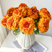 Susunan Bunga Gerbera Buatan Tangan Realistis dari Sutra dengan Pegangan Kecil, Cocok untuk Hari Ibu dan Hari Valentine