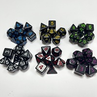 Jeu de dés en acrylique multi-faces de 7 pièces avec logo personnalisé, dés à noyau de couleur noire pour jeux de société du MDN, jeu de société Crusou du MDN sculpté