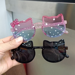 <span class=keywords><strong>Occhiali</strong></span> da <span class=keywords><strong>sole</strong></span> per bambini ragazze UV400 adorabili <span class=keywords><strong>occhiali</strong></span> da <span class=keywords><strong>sole</strong></span> per <span class=keywords><strong>bambina</strong></span> - Product Image 3