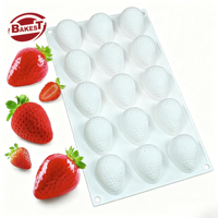 Cetakan silikon imut untuk digunakan di rumah, cetakan stroberi bentuk 3D bentuk buah Mousse kue Prancis Makanan Penutup