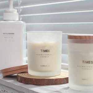 Cilindro texturizado <span class=keywords><strong>de</strong></span> lujo, <span class=keywords><strong>frascos</strong></span> <span class=keywords><strong>de</strong></span> vela esmerilados vacíos con tapas <span class=keywords><strong>de</strong></span> <span class=keywords><strong>madera</strong></span> para fabricación <span class=keywords><strong>de</strong></span> velas, 8 oz, 10 oz, 14 oz - Product Image 1