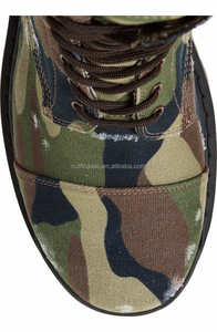 Ekstra yuvarlak ayak savaş izleri sıkıntılı Lug erkekler Trendy ayakkabı emniyet tırmanma yürüyüş Biker <span class=keywords><strong>Boots</strong></span> Strike Camo tuval savaş Boot