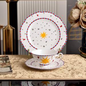 Nuevo Juego de Vajilla de Porcelana Europea de 3 Piezas para Ensalada y Tazas con Platillo, Diseño de Plantas Ecológico y Biodegradable de Lujo - Product Image 4