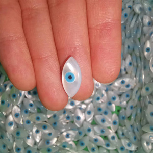 Nacre naturelle de haute qualité Marquise Evil's Eye Stone - Product Image 5