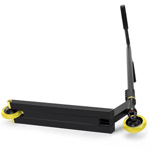 ¡NUEVO en 2023! <span class=keywords><strong>Patinete</strong></span> <span class=keywords><strong>Pro</strong></span> Street Limit LMT70AZ NEGRO/Amarillo con Abrazadera SCS de <span class=keywords><strong>4</strong></span> Pernos y Plataforma de 130 mm - <span class=keywords><strong>Patinete</strong></span> para Niños - Product Image 3