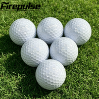 Balles de golf surlyn blanches à quatre couches, longue distance, résistantes à l'usure et durables, logo personnalisé disponible