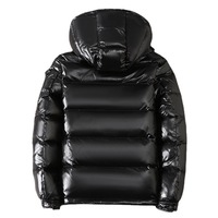 Nouvelle mode hiver 2025, style coréen, tenue de couple, veste transfrontalière, veste courte pour homme, épaisse, à capuche, rembourrée de duvet de canard