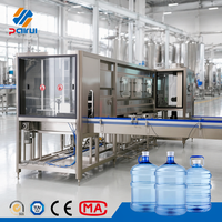 Chaîne de production 3-en-1 haute vitesse 300BPH pour le lavage, le remplissage et le bouchage de barils d'eau de 5 gallons pour usine de production d'eau potable