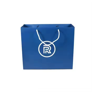 Bolsas de Papel Kraft con Asas, Impresas, de Lujo, Reciclables, para Regalos, con Logotipo de Marca de Ropa, Personalizadas, para Compras al por Mayor - Product Image 6