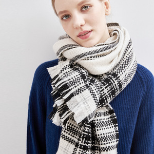 Wholesale Factory Direct Luxury Ultra-soft <b>Wool</b> <b>Scarf</b> Plaid Checkered Tassel Fringe Mid-length Knitted Warm Autumn Winter - Product Image 2