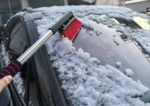 Brosse télescopique à 360° °   Grattoir à glace rotatif pour pare-brise de voiture, pour SUV, camion, accessoires de voiture d'hiver - Product Image 1