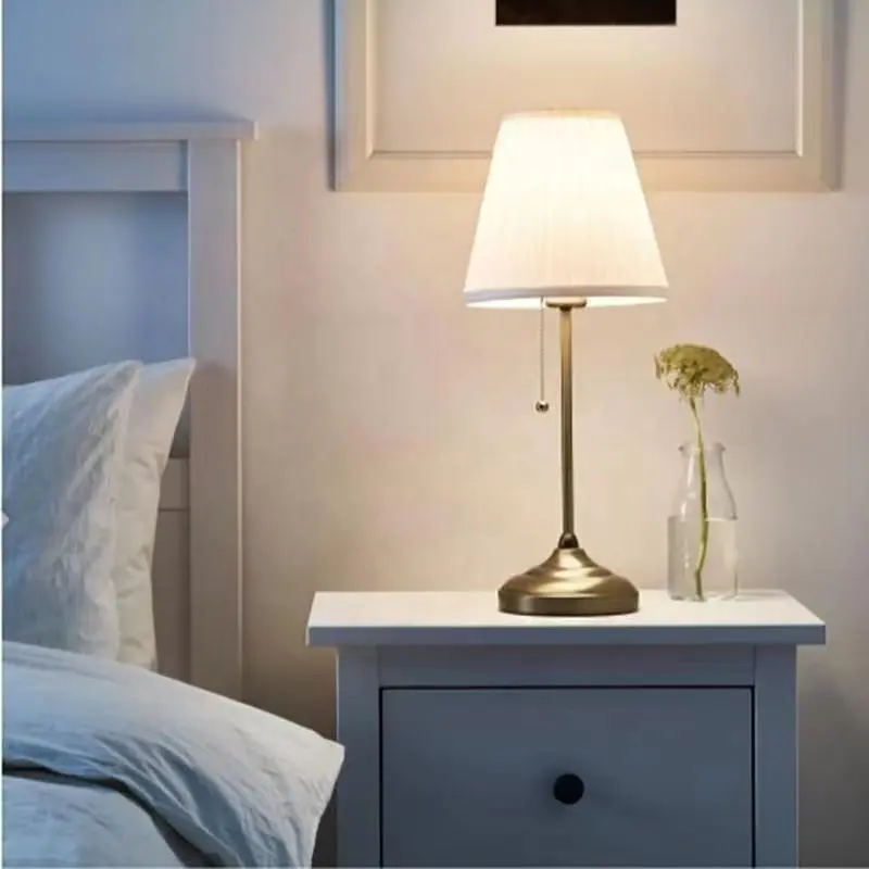현대 호텔 침대 옆 램프 홈 장식 조명 테이블 램프 패브릭 철 야간 조명 테이블 램프