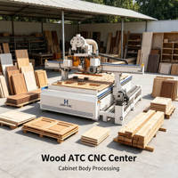 Routeur CNC ATC de haute qualité pour la découpe du bois, machine de gravure 3D automatique pour portes et armoires, plateforme de chargement automatique, moteur 9kW