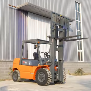 ReinforcedStructure Diesel Chariot élévateur DieselPoweredCrane 4 tonnes 5 tonnes pour la construction exigeante Levage industriel - Product Image 1