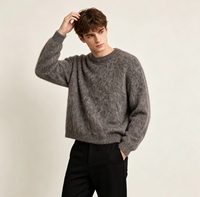 Pull douillet gris à col rond - Pull en mélange de mohair doux pour homme, coupe décontractée, haut tricoté d'hiver, pull décontracté chaud et élégant