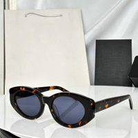 Lunettes de soleil rétro 2026 unisexe, monture carrée en PC, verres dégradés, protection UV400, orange rose transparent, vente en gros