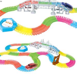 ชุดรางเรืองแสงสำหรับเด็กชุดราง<span class=keywords><strong>รถ</strong></span>ไฟแบบเรืองแสงมีความยืดหยุ่น - Product Image 4