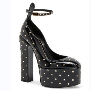 Design di marca rivetti in pelle verniciata nera scarpe eleganti da donna con tacco alto e tacco alto con plateau pump - Product Image 6