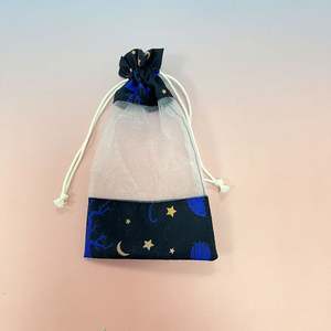 Sacs d'emballage en coton et en organza personnalisés pour Halloween, sacs à cordon pour bonbons en gros - Product Image 1