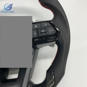 उच्च गुणवत्ता वाले कार्बन फाइबर स्टीयरिंग व्हील असेंबली टोयोटा के लिए हिलक्स के लिए उपयुक्त उच्च गुणवत्ता वाले कार्बन फाइबर स्टीयरिंग व्हील - Product Image 2