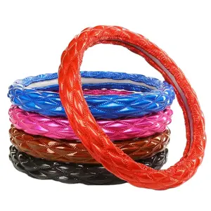 Popular cuero de lujo de moda colorido cuero <span class=keywords><strong>brillante</strong></span> estampado logotipo personalizado cubierta del <span class=keywords><strong>volante</strong></span> del coche - Product Image 1