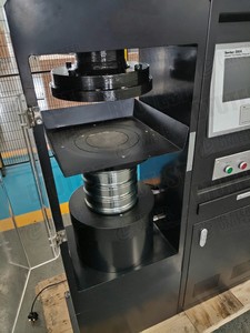 Machine d'essai de compression automatique 2000/3000kN EN ASTM Classe 0.5 pour blocs de béton cubiques - Product Image 4