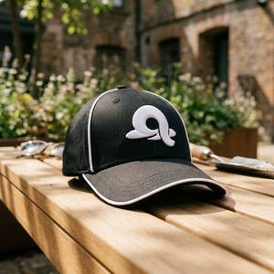 Casquette de baseball personnalisée pour votre marque avec bordure contrastante et broderie premium – Casquette de basketball sur mesure - Product Image 1