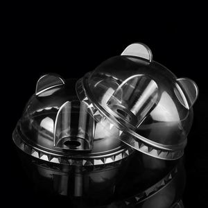 Vente en gros de gobelets à café en plastique transparent en forme de panda adorable, diamètre 90 mm 95 mm, pour boissons froides - Product Image 1