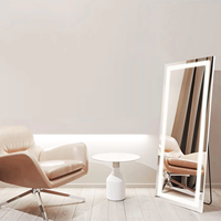 Miroir de corps long moderne de grande taille avec lumière, miroir intelligent à LED pour la chambre à coucher, miroir sur pied à LED pleine longueur