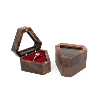 Kotak cincin kayu tunggal bentuk segitiga, untuk kotak cincin beludru kenari pedesaan
