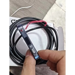 Capteurs à fibre optique FS-V11 FSV11 neufs en boîte - Product Image 4