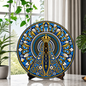 Piatto Decorativo in Resina della Vergine Maria Nera Brasiliana, Resistente all'Usura, Souvenir Religioso per Decorazione Soggiorno - Product Image 1