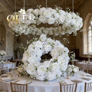 Ghirlanda in Seta Artificiale con Bellissimo Design Floreale, Decorazione Circolare per Porta d'Ingresso, Compleanno, Natale, San Valentino - Product Image 1