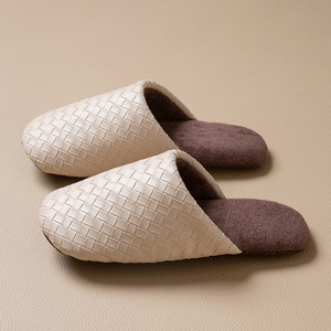 Femmes 2025 automne hiver intérieur maison pantoufles muet Style japonais lune coton antidérapant avec fond souple respirant - Product Image 6