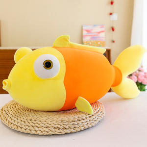 Nouvelle peluche mignonne en forme de poisson rouge, peluche de poisson rouge pour filles, poupée de compagnie pour le lit, poupée pour <span class=keywords><strong>dormir</strong></span>, mignonne et adorable pour la maison - Product Image 3