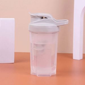 Bouteilles shaker personnalisées sans BPA de 500 ml (17 oz) avec logo et lignes de mesure pour cadeaux d'entreprise promotionnels - Product Image 6