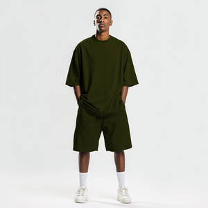 <span class=keywords><strong>Ensemble</strong></span> T-<span class=keywords><strong>shirt</strong></span> et <span class=keywords><strong>short</strong></span> pour <span class=keywords><strong>homme</strong></span> surdimensionné 250G Poids lourd Confort Épaule tombante Coupe décontractée Grande taille Vêtement de détente <span class=keywords><strong>Ensemble</strong></span> de survêtement - Product Image 6