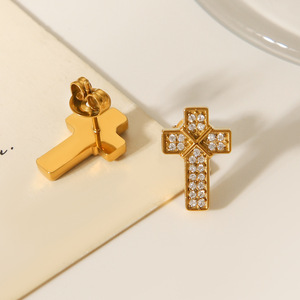 Pendientes de tuerca cruzados de diamante de acero inoxidable chapado en oro para mujer joyería de moda <span class=keywords><strong>E536</strong></span> - Product Image 2