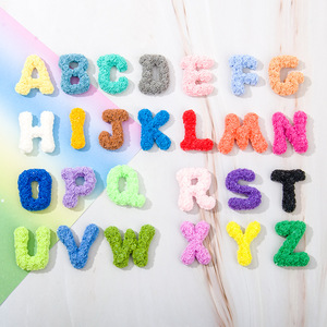 Venta directa 26 moldes de resina con letras en inglés rosa, accesorios para teléfono, fundas basura, dijes, colgante de resina, dijes de resina para Decoración - Product Image 1