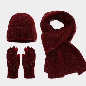 Set Invernale da <span class=keywords><strong>Donna</strong></span>: Berretto, <span class=keywords><strong>Guanti</strong></span> e <span class=keywords><strong>Sciarpa</strong></span>, Set Cappello Lavorato a Maglia, <span class=keywords><strong>Guanti</strong></span> Touch Screen, Paillettes, Regalo di Natale Caldo, Set 3 Pezzi all'Ingrosso - Product Image 1