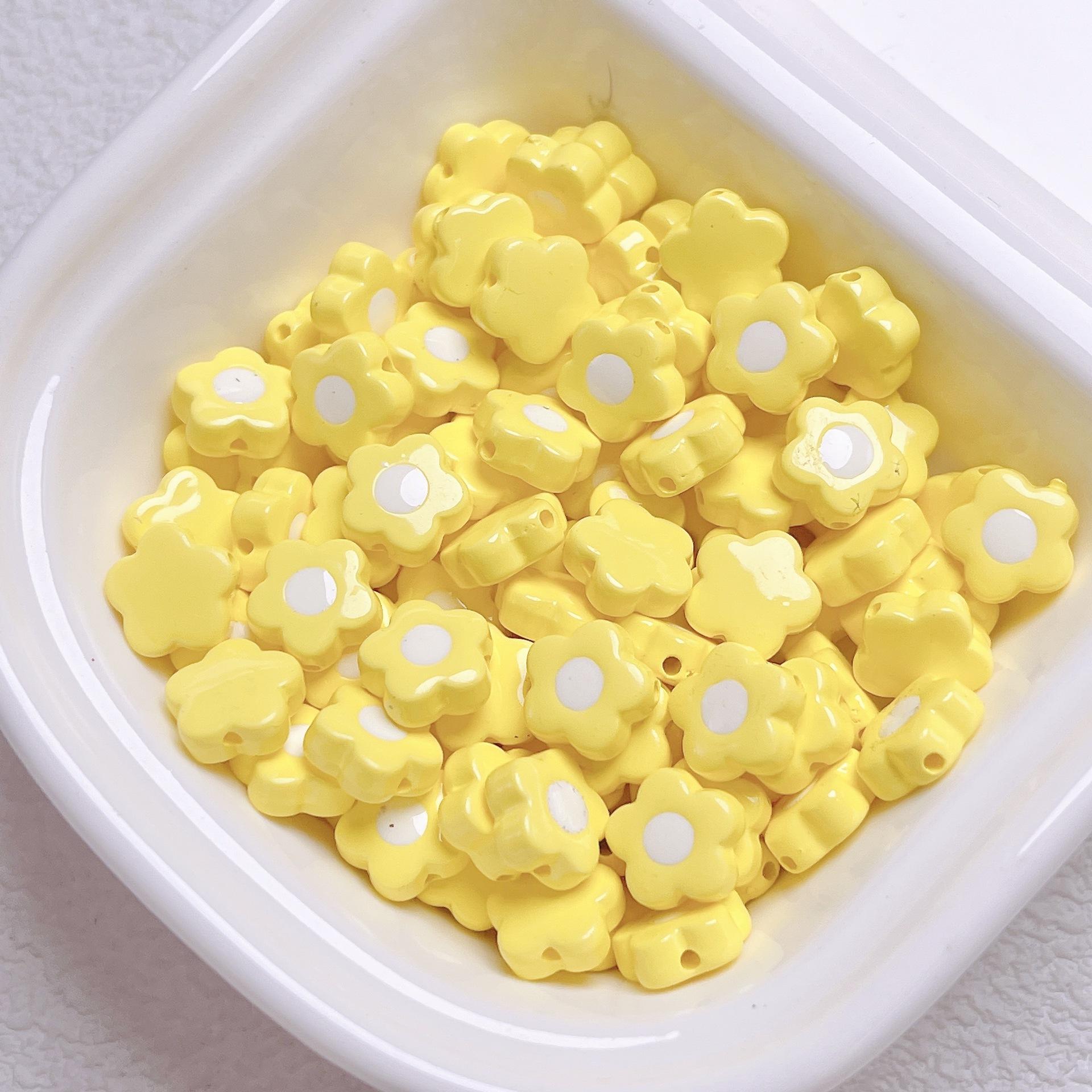 สีเหลือง