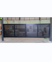 Système de portail automatique au design moderne Portes en aluminium Conception Clôture Portails en treillis pour la maison et la villa Jardin Portail automatique à battant